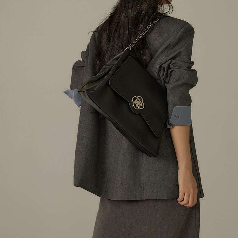 2024 New NOVAGLAM Simple Brown Black White Large Capacity Shoulder Chain Tote Bag