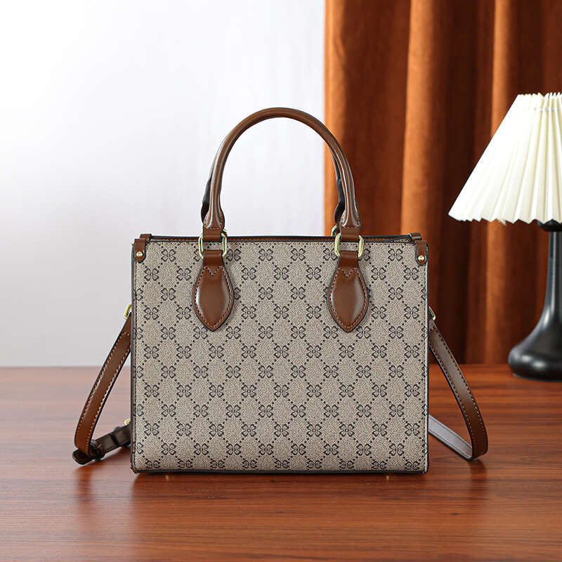 MKF Luxurys Designers Crossbody Bag Women Handbag Messenger Bags Oxidizing Leather Elegant Shoulder Bags Purse Crossbody Bag