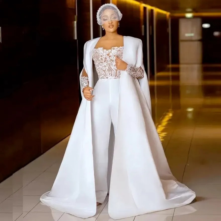 Chic Arabic Women Jumpsuits Wedding Gowns Lace Applique Long Sleeves Bridal Dresses With Cape Modern Elegant White Satin Vestido De Novia