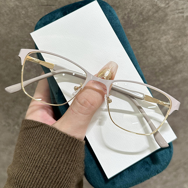 Ultra-lightweight, pure-style thin-frame glasses with blue light protection, classic and versatile G95-286