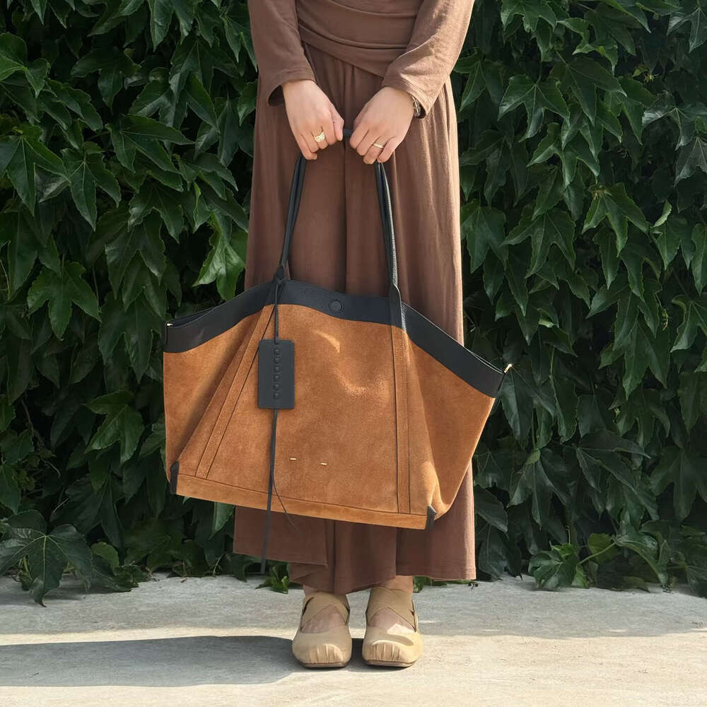 Designer Bag Tote Bag Shoulder Bag Ins Internet Celebrity Same Style Lazy High End Commuting Suede Large Capacity Tote Niche Design Women S Bag
