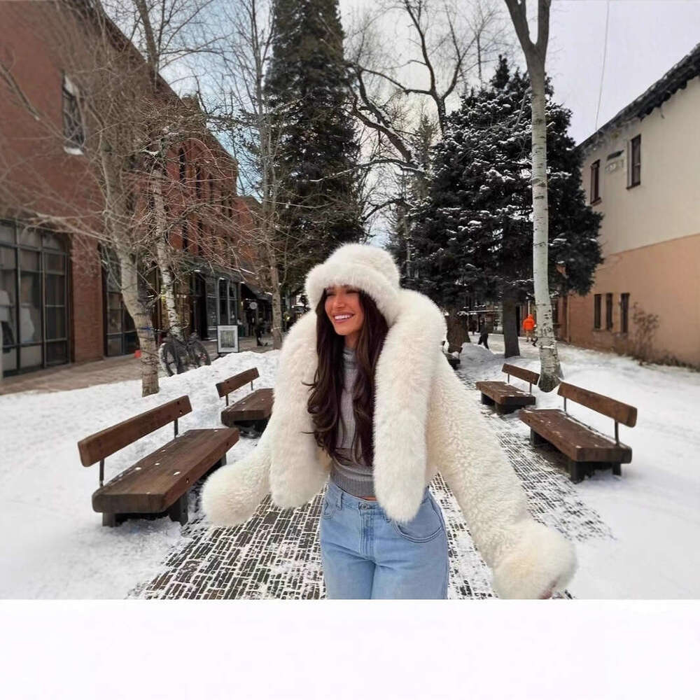 Faux Fur Coats Hooded Cropped White Black Faux Fur Coat Woman Clothing Fluffy Fur Jacket Winter Outerwears