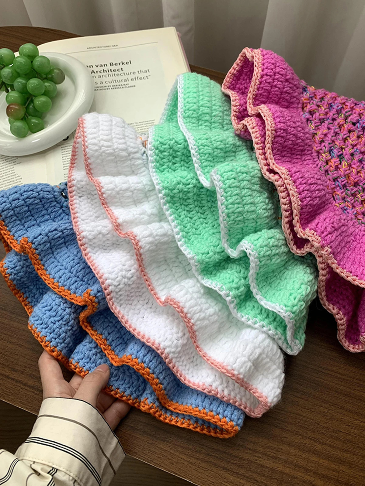 graceful lace Colorful Hook flower hat Hat Womens Autumn and Winter Cute Handmade Plush Hat Knitted Fisherman Bucket Hats 250819