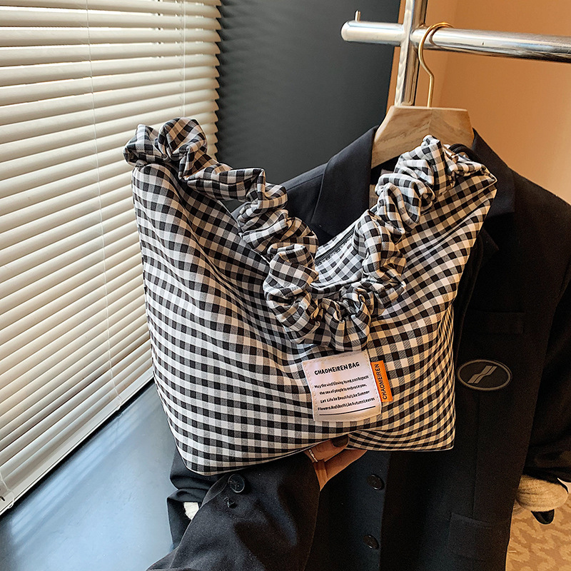 2025 Autumn Cloud Bag Women's Shoulder Bag New Canvas Bag Large Capacity Jingyun Leisure Dumpling Bag Crossbody Bag Women's Crossbody Bag De