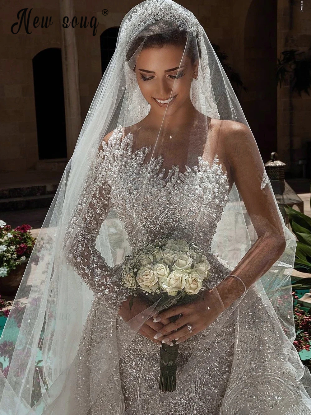 Luxury Heavy Pearls Wedding Dress With Overskirt Dubai One Shoulder Beaded Bridal Gowns Customized Arabic Robe De Mariee B0313