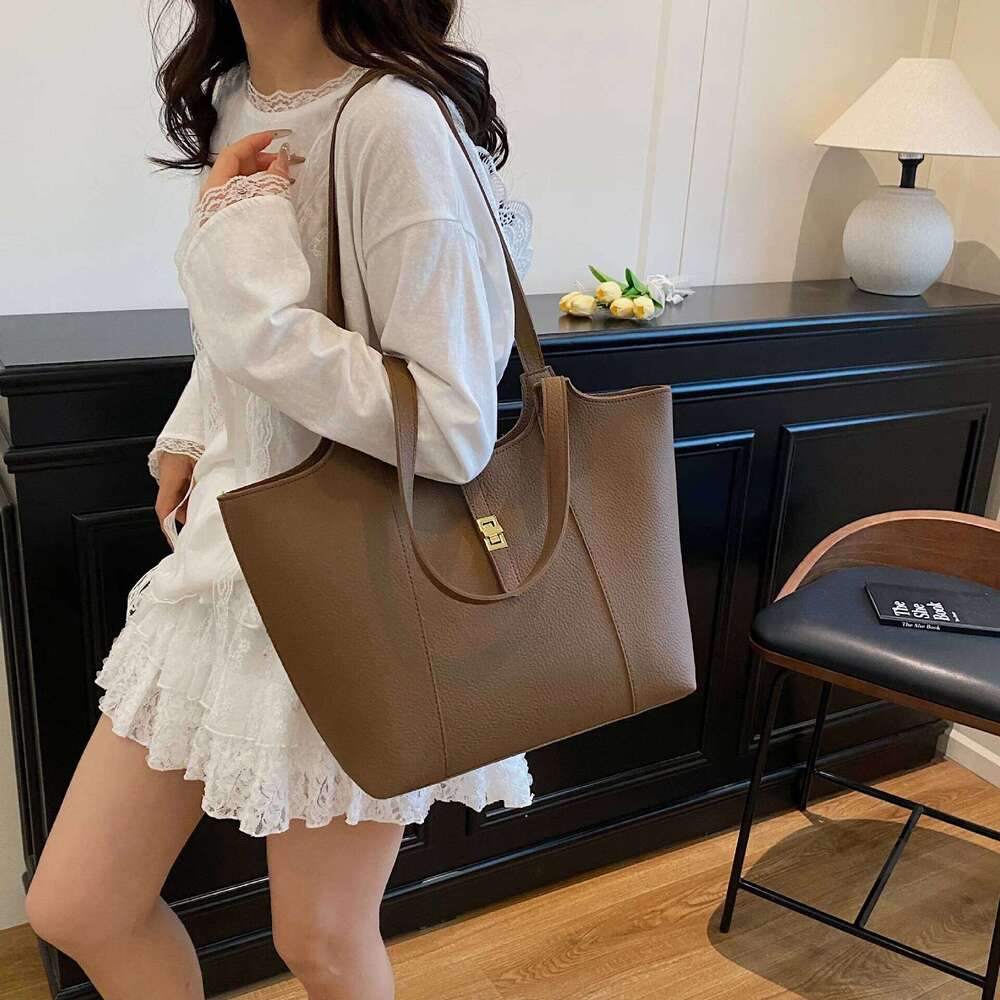 Cross Border Niche Design Retro Women S New Trendy Versatile Tote Large Capacity Bags For Women