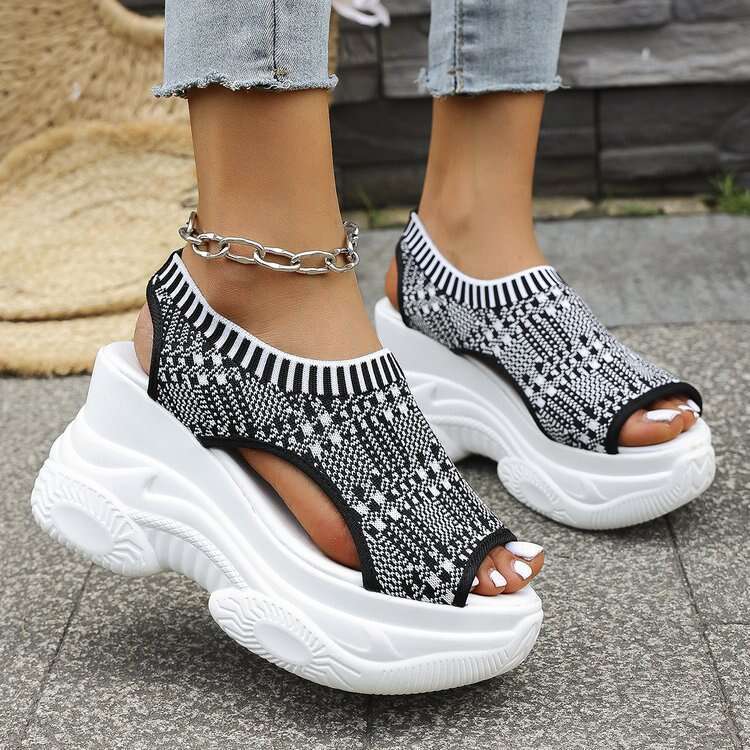 36-43 Plus Size Wedge 2025 Spring New Fashion Versatile Casual Thick-Soled Sandals for Women