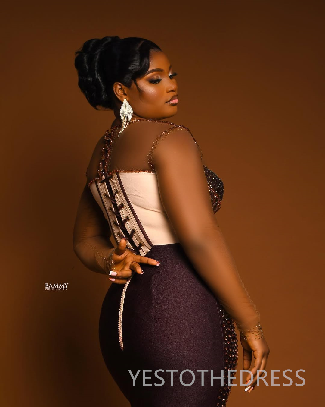 Brown Mermaid Prom Dress 2025 Evening Dresses Robe De Sorrie Sheer Neck Beaded Long Sleeves Crystals Birthday Dress Second Reception Gowns AM2697