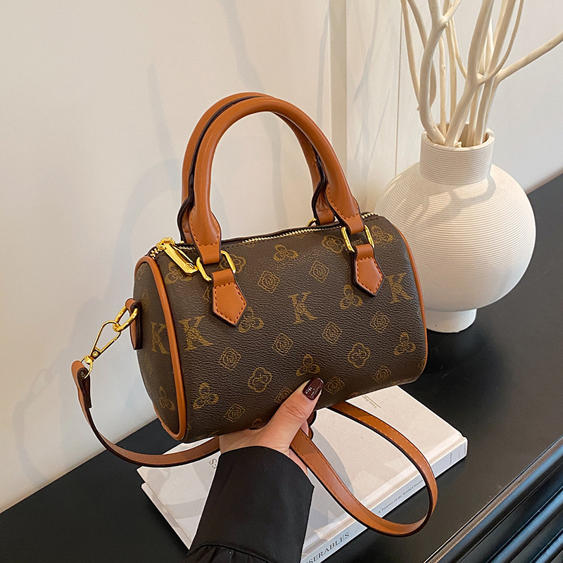 Designer Bag Women's Bag 2025 New Vintage Texture Old Flower Pillow Bag Boston Shoulder Crossbody Luxury Bag Handbag Trendy Women's Bag