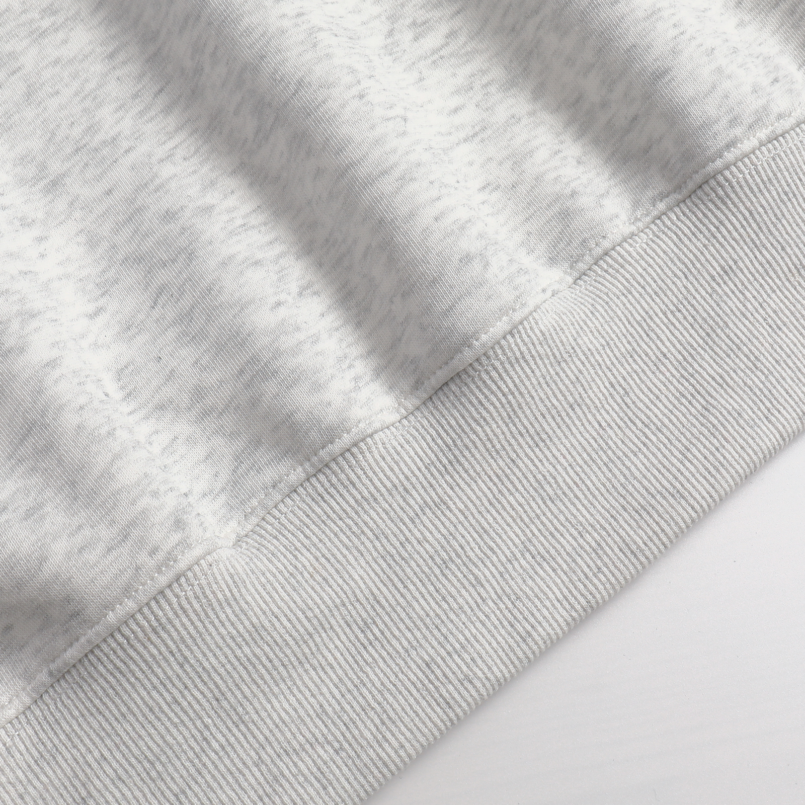 Modern Fashionable Lady's Jacket: Sea-themed Print and Personalized Cinch