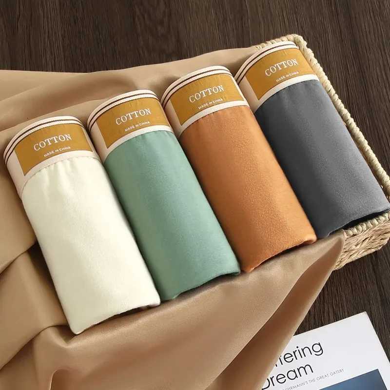 3Pcs Mens Underwear Hombre Boxer Shorts Comfortable Breathable Cotton Underwear Sexy Underwear Solid Color Boxer Shorts W250819