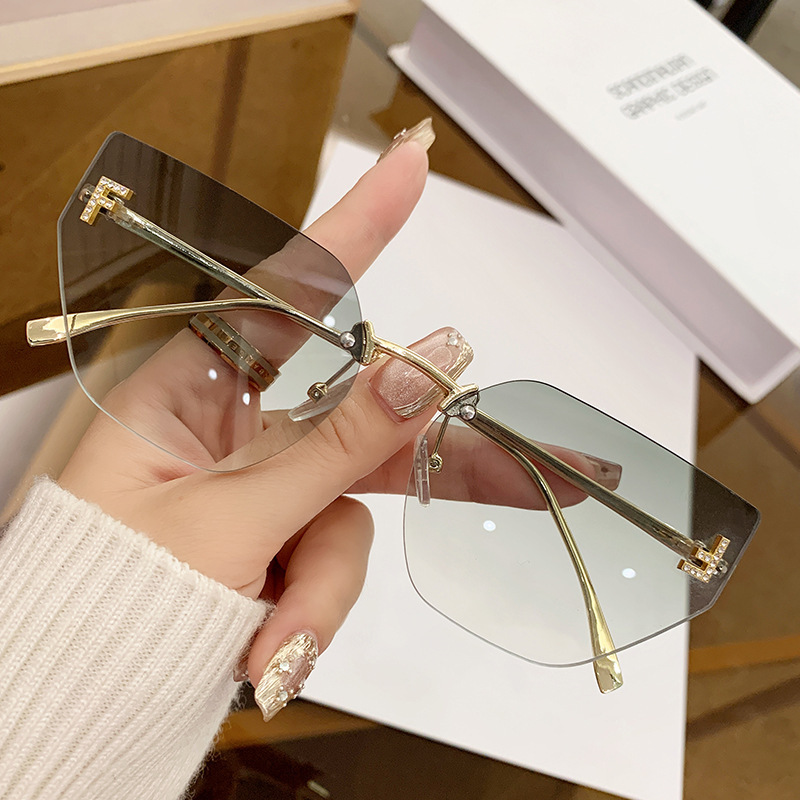 Sunglasses With Diamonds And Letters F Sunglasses Metal Frameless Edge-cut Glasses European And American Fashion Retro