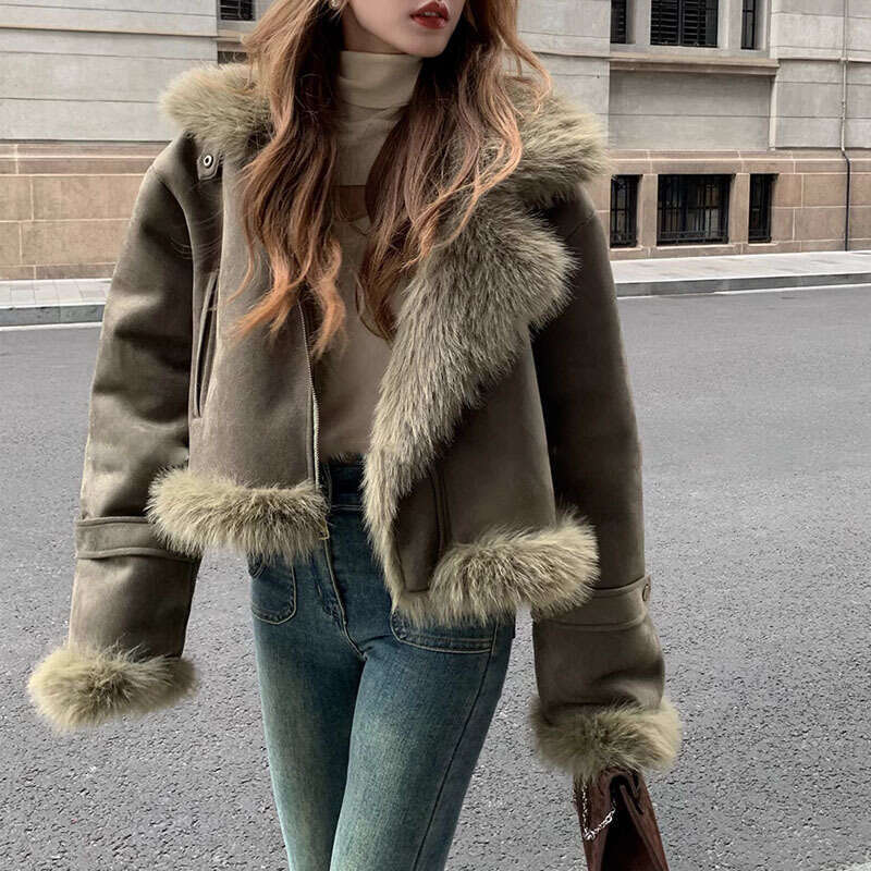 2025 New Fur Integrated Jacket Suede Short Motorcycle Suit Women's Korean Casual Jacket Winter
