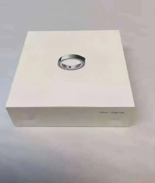 Oura Smart Ring (Gen 4) BlackSierStealthBrushed SierGoldRose Gold Sizes 4 to 15 in good condition