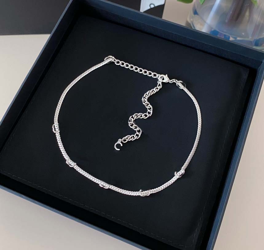 Luxury Designer C Pendant Necklaces Letter Chokers Pearl Gold Necklace Party High quality Sweater Long Chain CCity Jewelry sdfds4