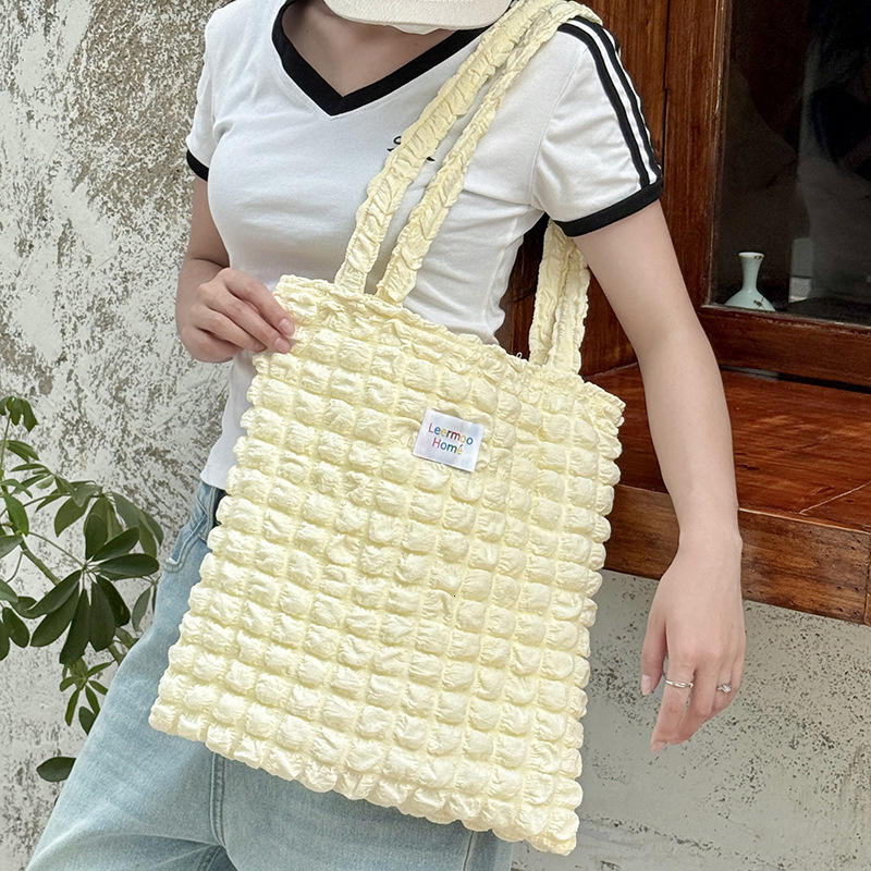 2025 Autumn New Puff Plaid Single Shoulder Underarm Bag Large Capacity Casual Niche Canvas Bag Qingxin Crossbody Bag Women's Crossbody Bag Design