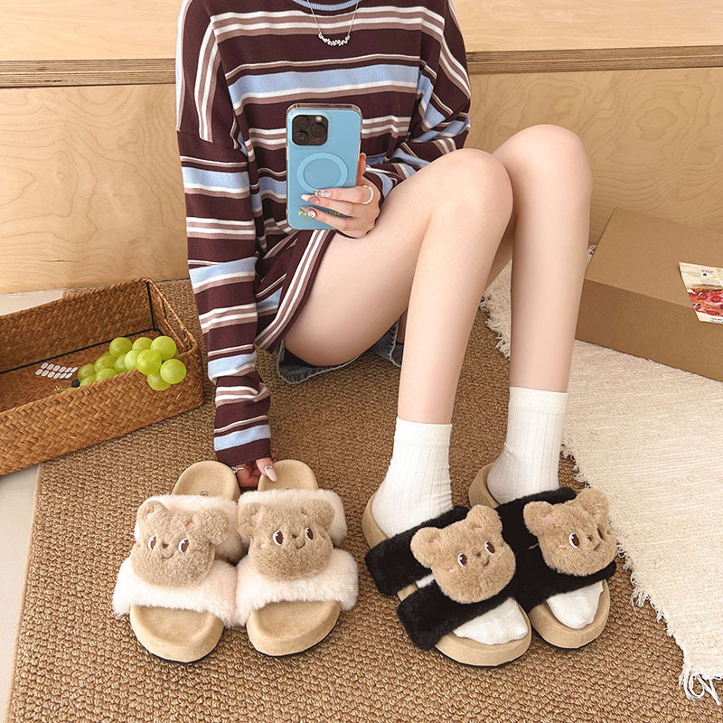 Free delivery designer Women cotton mop Comfortable woolen slippers for indoor and outdoor use soft and comfortable plush slippers