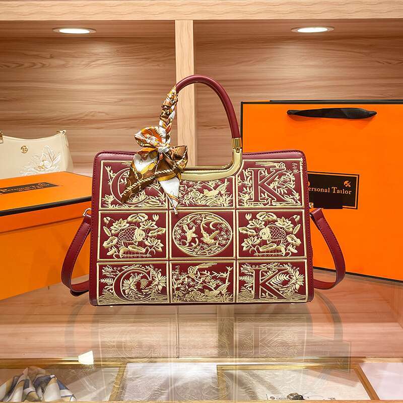 Women's Bags Wedding Handbag New Style Light Atmosphere Large Capacity High End Embroidery Mother Women Bag 9198