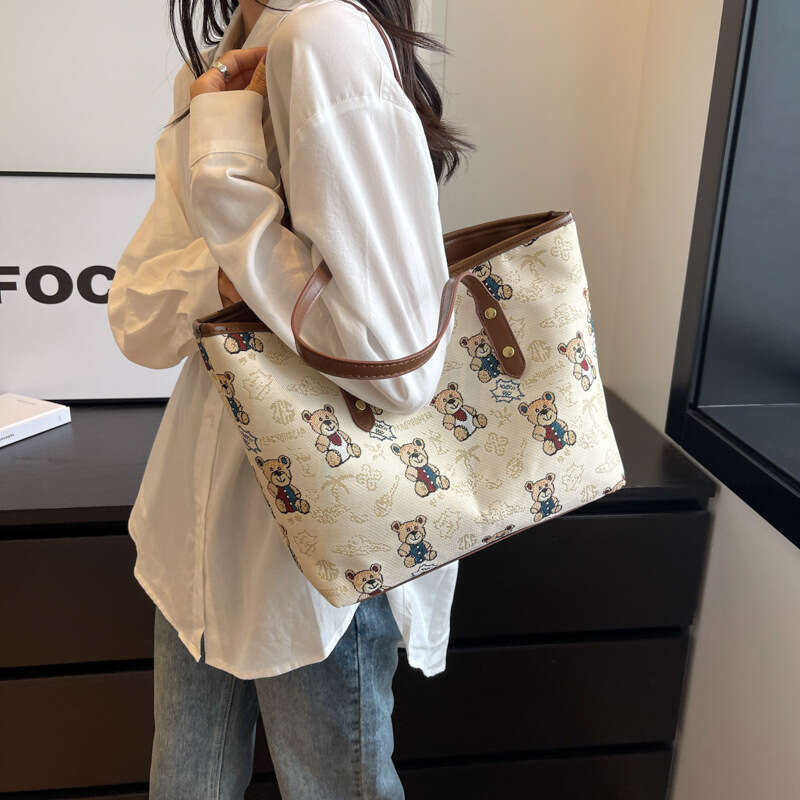 Fashion Commuter Large Capacity for Women 2025 New Casual Stylish Versatile Shoulder Handheld Tote Bucket Bag