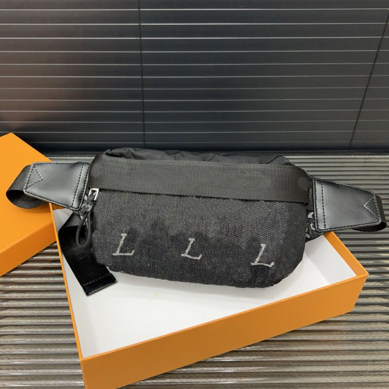 Fashionable Men Belt Designer Waist Bags Casual Fannypack High Quality Man Bumbag Portable Classic Letter Printing Crossbody Bag