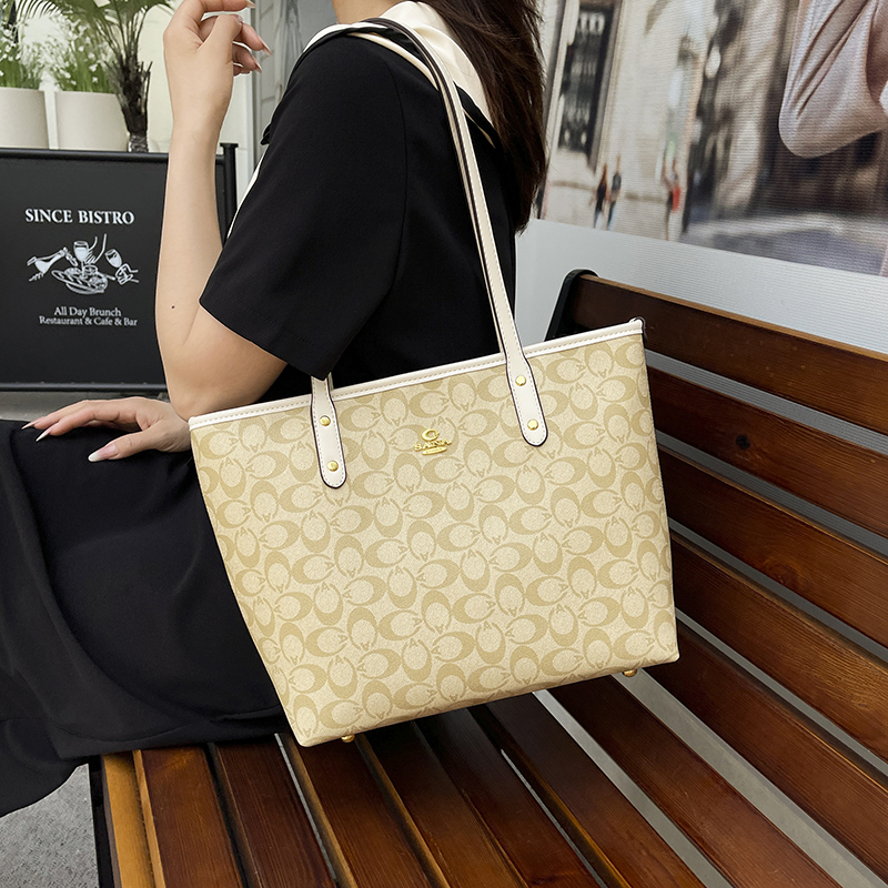 Beach Bag Luxury Designer Bag Tote Bag Summer Large Capacity Handbag Women Woven Shopping Bag Lafitte Shoulder Bag Leather Holiday Picnic Commute 4610