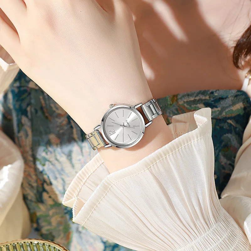 Watch for Women Simple Round Dial Stainless Fashion Gold Bracelet Quartz Wristwatch Students Ladies Watches Reloj Mujer 250819