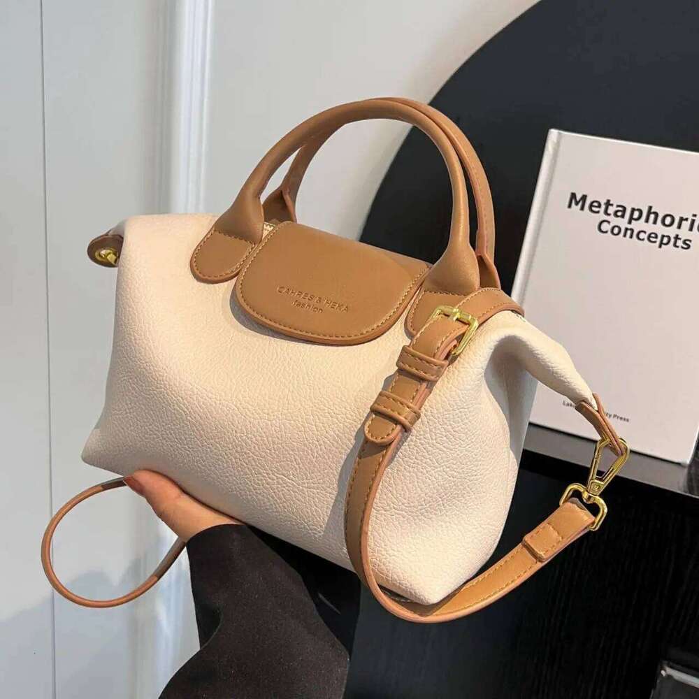 2024 Shoulder Bags Mini Tote Ladies Versatile Nylon Fashion Niche Designer Casual Handbag Crossbody Bag For Girl