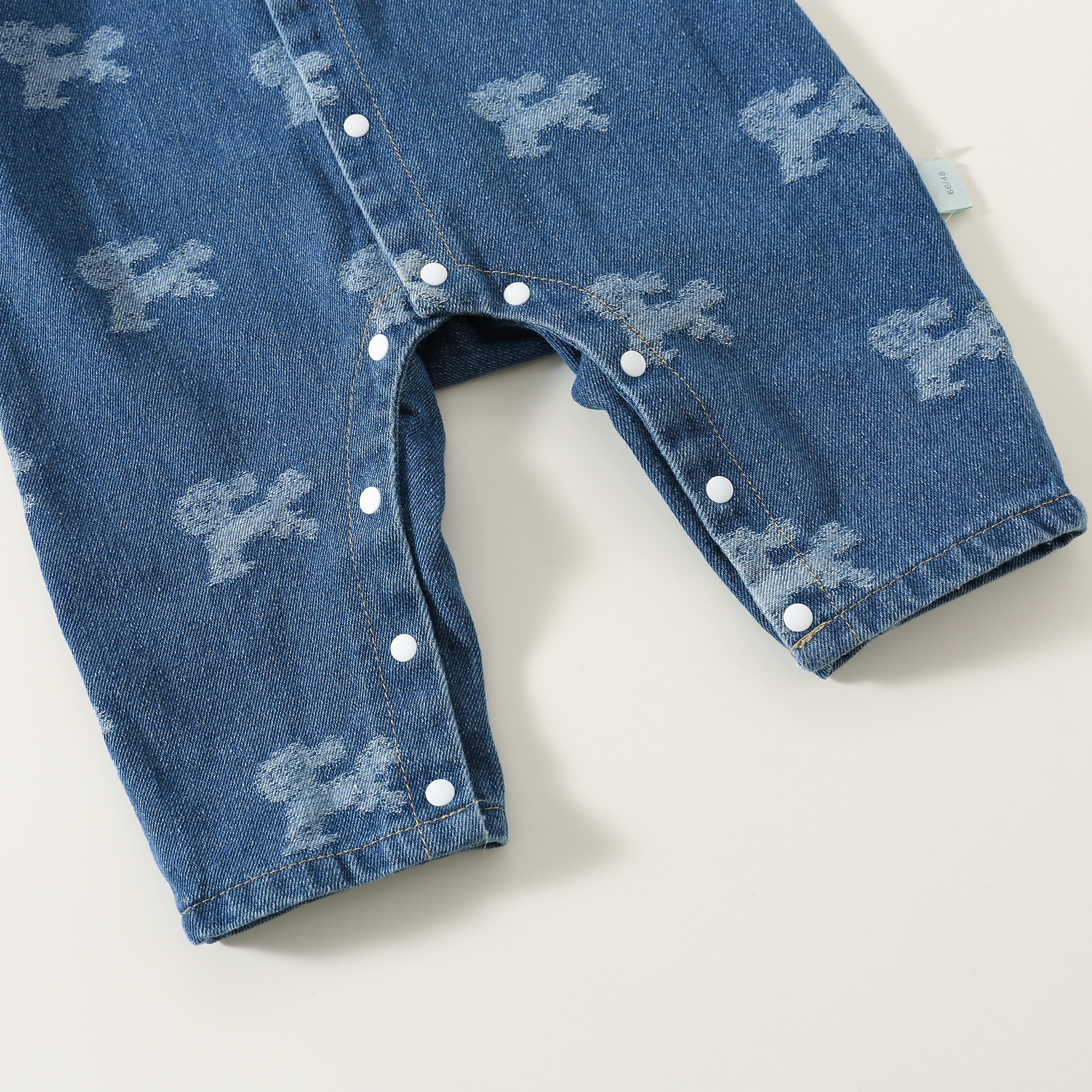 Male and female baby single-layer khai spring and autumn long sleeved outdoor clothes, new baby crawling clothes, three-dimensional puppy denim jumpsu