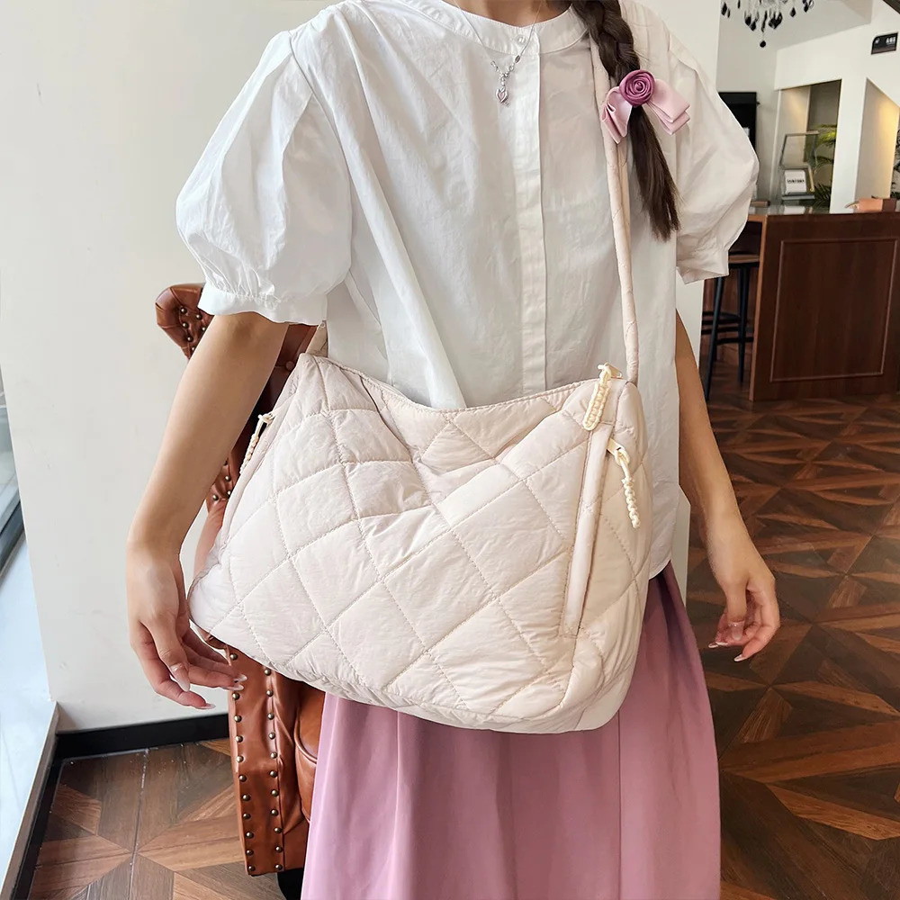 Quilted Large Capacity Single Shoulder Crossbody Bag Womens Cotton Bag Casual Lightweight Pleated Fashion Tote250813