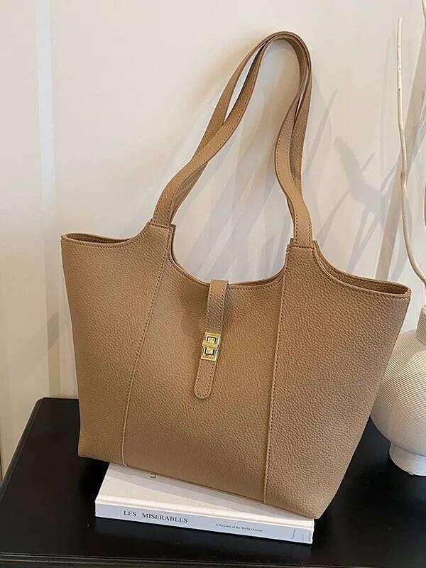 Niche Design Retro Women S New Trendy Versatile Tote Large Capacity Shoulder Commuter Bag Women