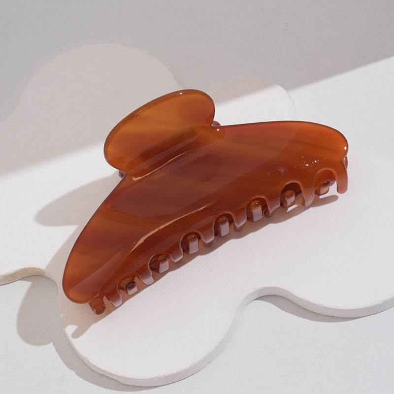 Korean-style checkered acetic acid hairpin with large, gradient striped design and shark-shaped clip