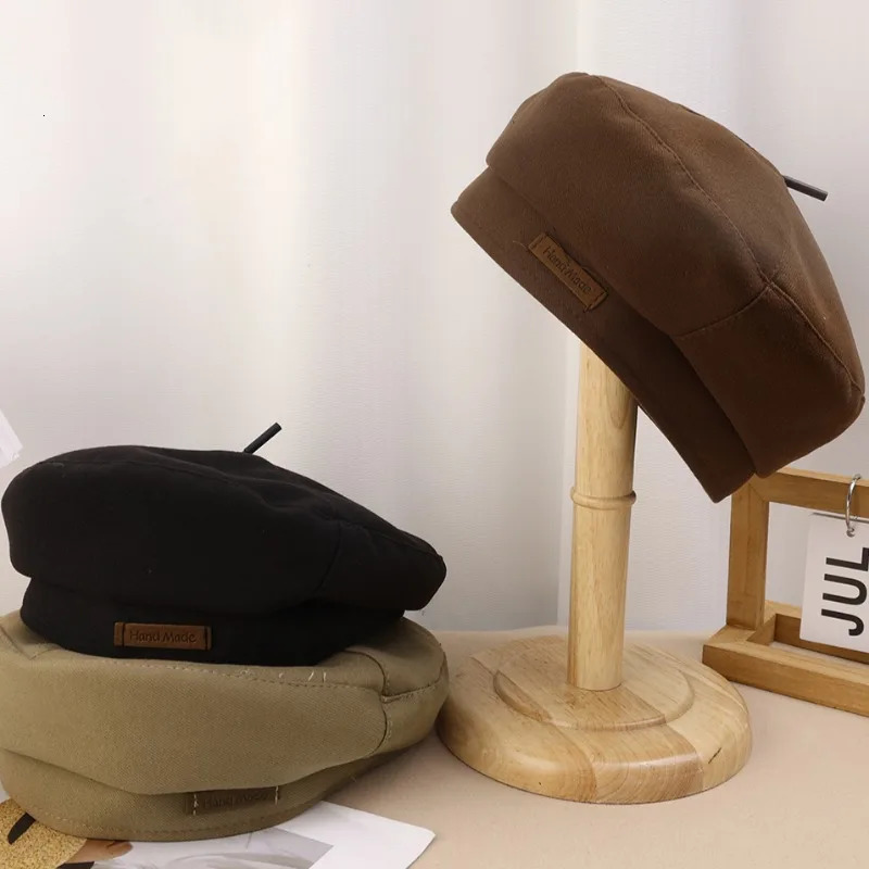 Retro Handmade Beret Spring Autumn Women Black Beige Woolen Beret Khaki Brown Painter Hat Female Winter Temperament Sense Cap 250819