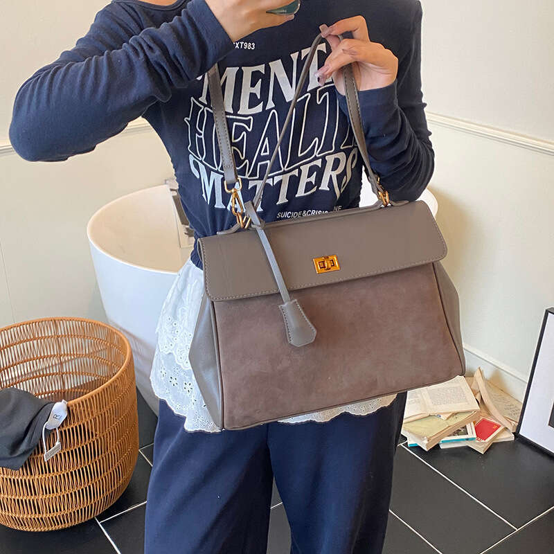 Large Capacity for Women 2025 New Fashion Casual Matte Crossbody Ladies Handbag Kelly Tote Bag