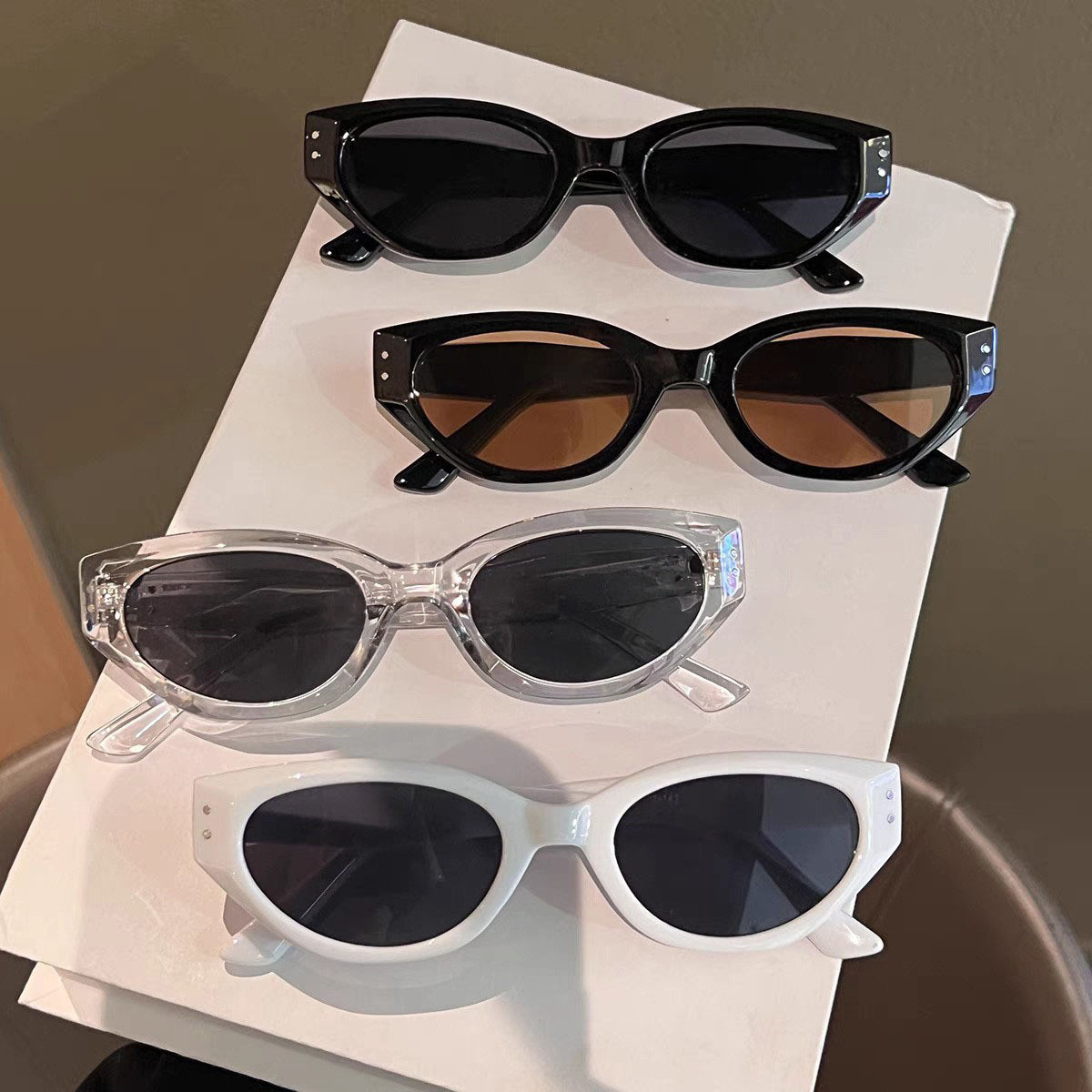 2025 New Technology-sensitive Cat-eye Sunglasses Personality Narrow Frame High-end Sunglasses Anti-ultraviolet Internet Celebrity Glasses Trend
