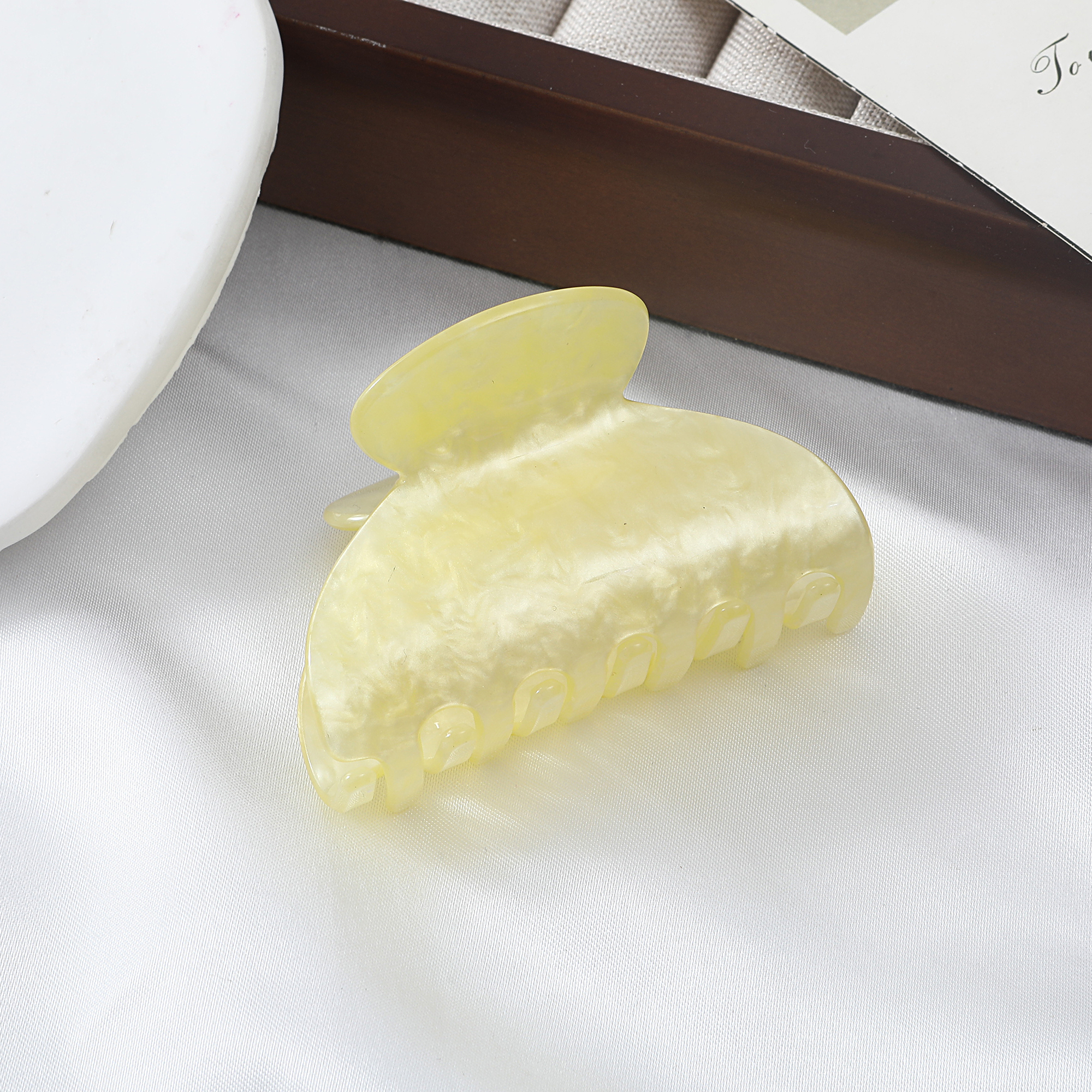 Korean version small-sized glossy small fan-shaped hairpin