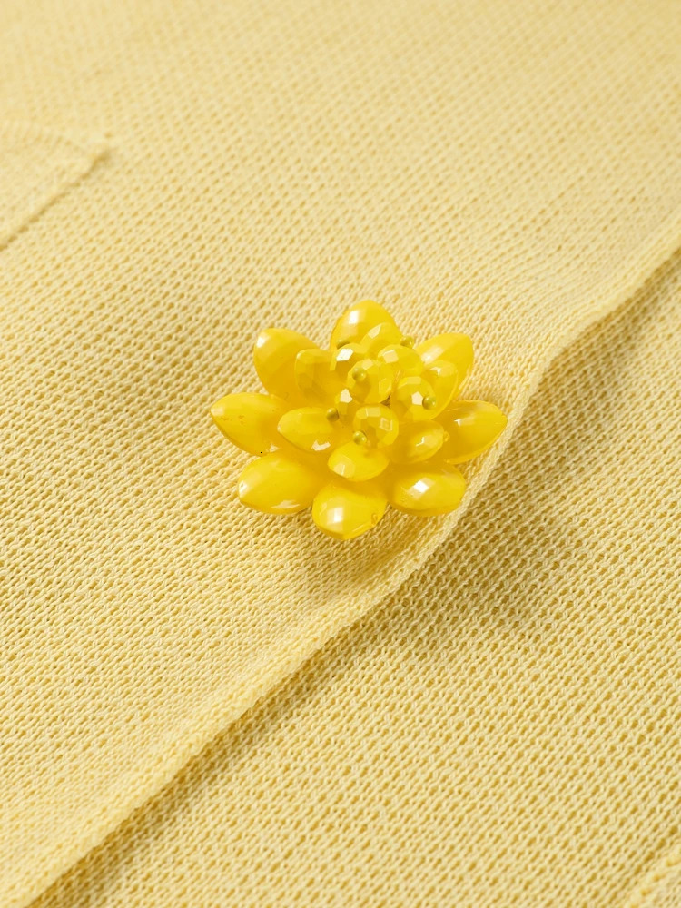 Flower Single Breasted Kntted Cardigans Women Loose Yellow Elegant Turndown Collar Sweaters Spring Casual Top Lady Coat 250819
