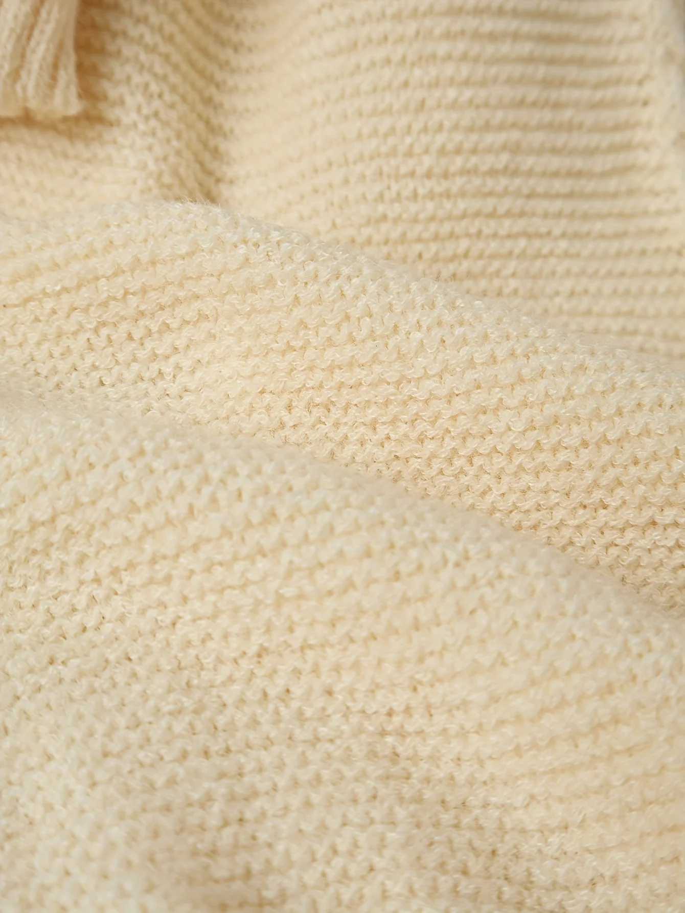 Autumn Fashion in Europe and the US French Retro Square Neck Bell Sleeve Long Sleeve Pullover Short Knitted Sweater for Women XJ250819