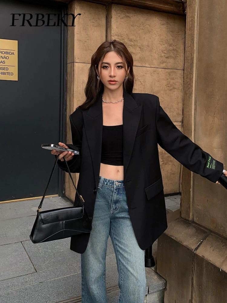 Blazer Women Autumn Solid Color Suit Jacket Korean Fashion Loose Vintage Small Suit Elegant Jacket Women Streetwear Outfits 250818