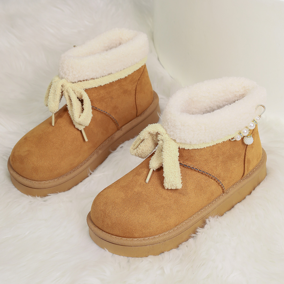 new Free delivery designer woman cotton boots Comfortable snow boots with short sleeves and plush outdoor winter boots