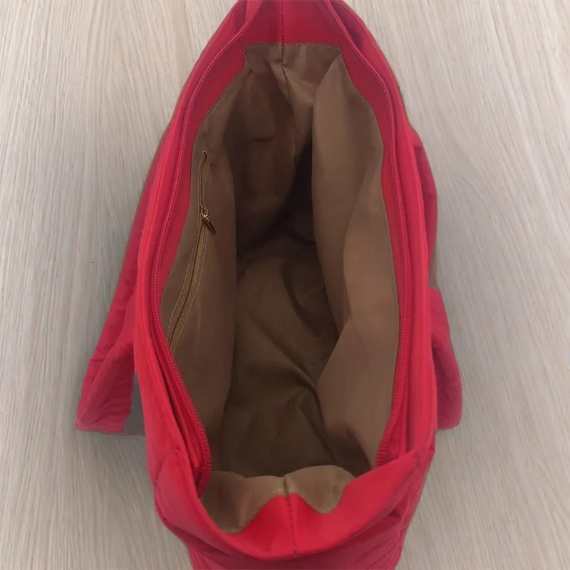 Womens handbag portable large capacity travel bag multifunctional outdoor sports storage tote bag 250814