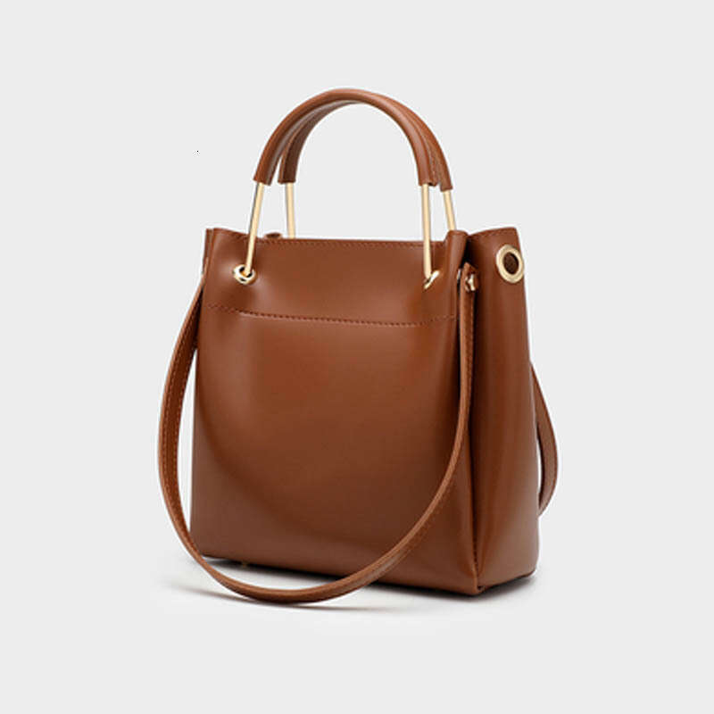 2024 New Trendy Brand Handbag Fashion Large Capacity Bucket Women's Korean Edition Simple and Versatile One Shoulder