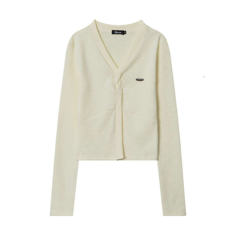 French Style High-End Vintage Small Iron Label Bamboo Cotton V-Neck Long Sleeve T-Shirt For Women With Unique Design And Solid Color B3