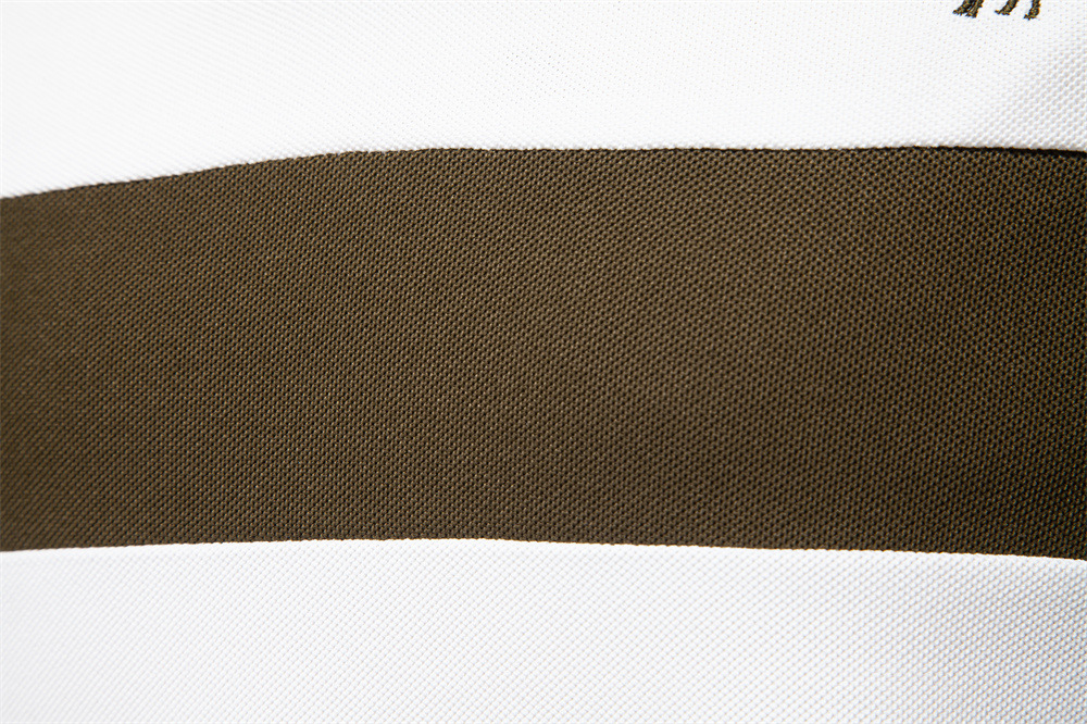 2025 Summer New Men's Polo Shirt Deer Embroidery & Contrast Trim Short-Sleeve V-Neck & Collar Casual Top European Sizes: S - 3XL