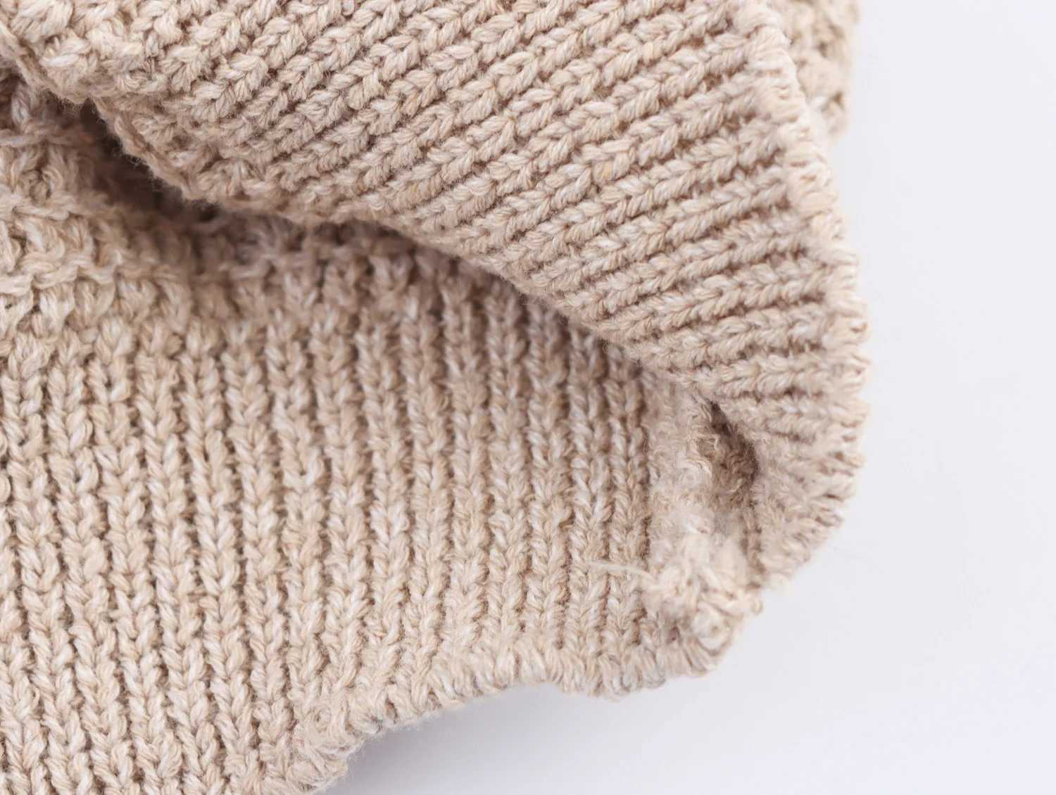 2025 Summer New Womens Clothing European and American Style Star-Shaped Button Decoration Knitted Jacket XJ250819