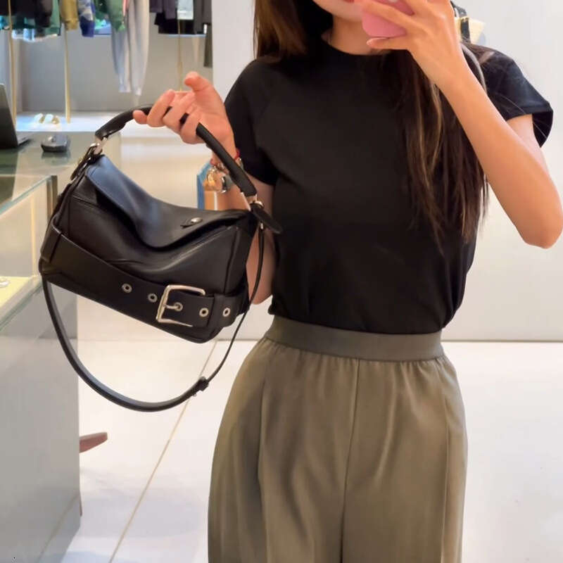 Designer Bag Tote Bag Shoulder Bag Autumn Winter New Belt Buckle Fashion Versatile Motorcycle Commuter Elegant Handheld Crossbody Niche Design Women S