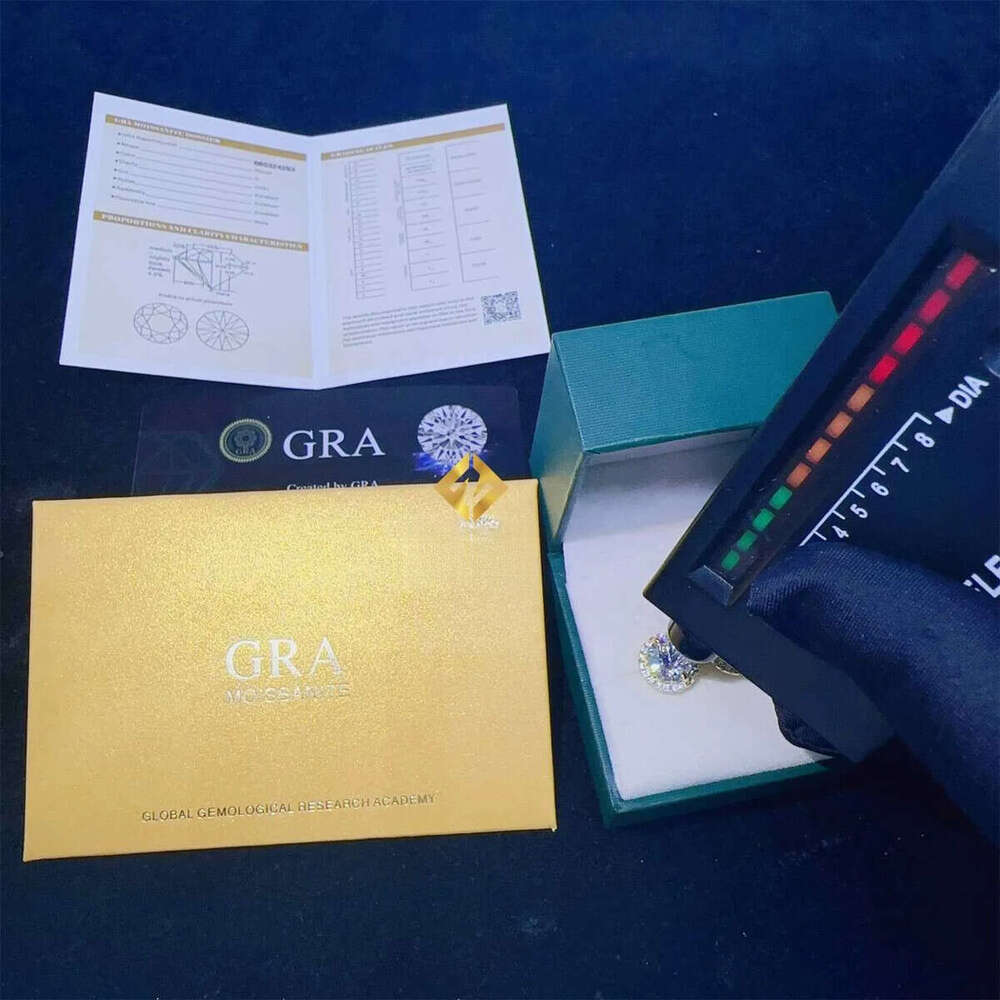 Fashion Fire Jewelry men iced out hip hop sterling sier 9mm screw back moissanite Dia Stud Earrings Men