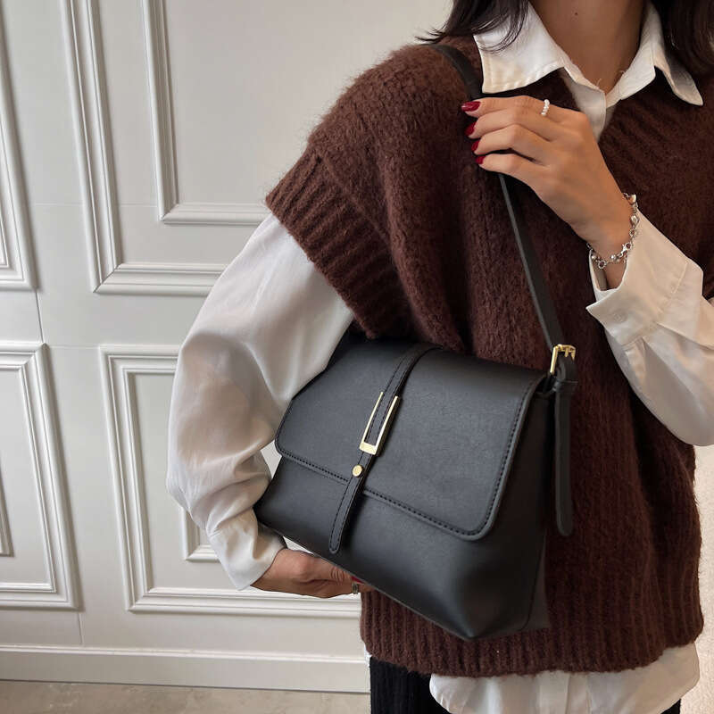 Designer Large Capacity Women's 2025 New Trendy Versatile Simple Bags Crossbody Textured Single Shoulder Underarm Small Square Bag