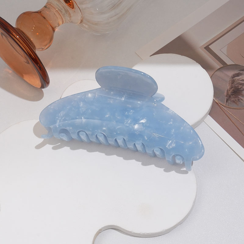 Zanbya's new large-sized hairpin - elegant and luxurious oval-shaped hairpin with a soft grip for women