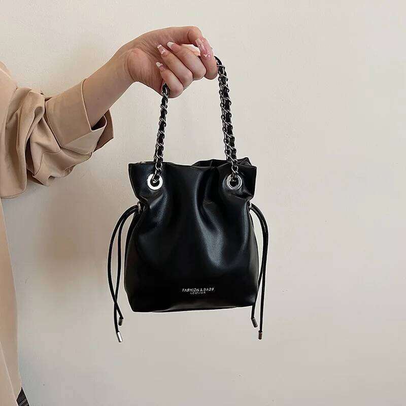 Hot Selling Bucket Women, Drawstring Design Chain Bag, High-End Messenger Shoulder Bag Internet Celebrity Commuter Model Designer Bags