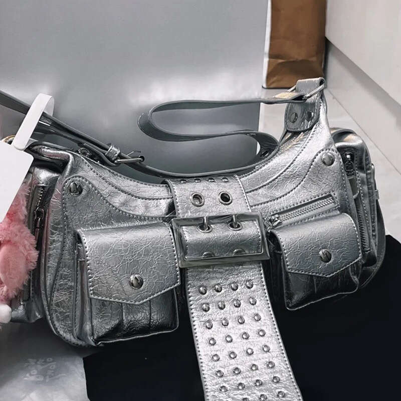 Designer Bag Tote Bag Shoulder Bag Autumn Winter New Sweet Jubilee Hot Girl Fashionable Metallic Silver Motorcycle Rivet Single Shoulder Underarm Cros
